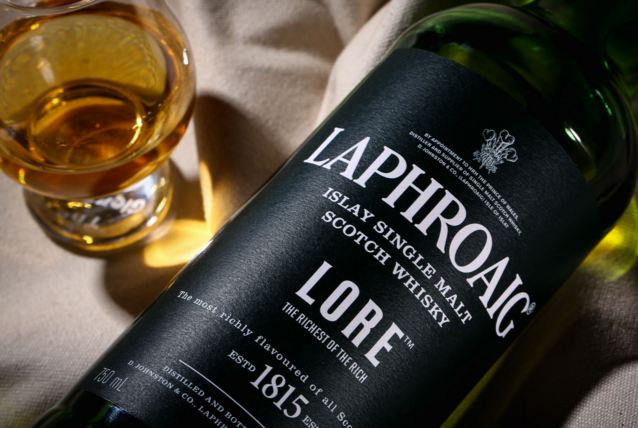 giá rượu Laphroaig Lore