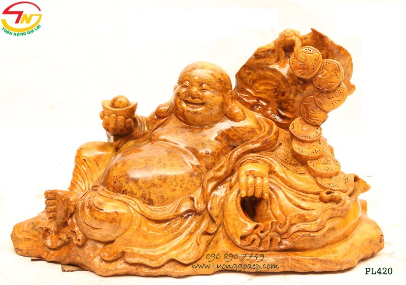 Phật Di Lặc gỗ nu kháo