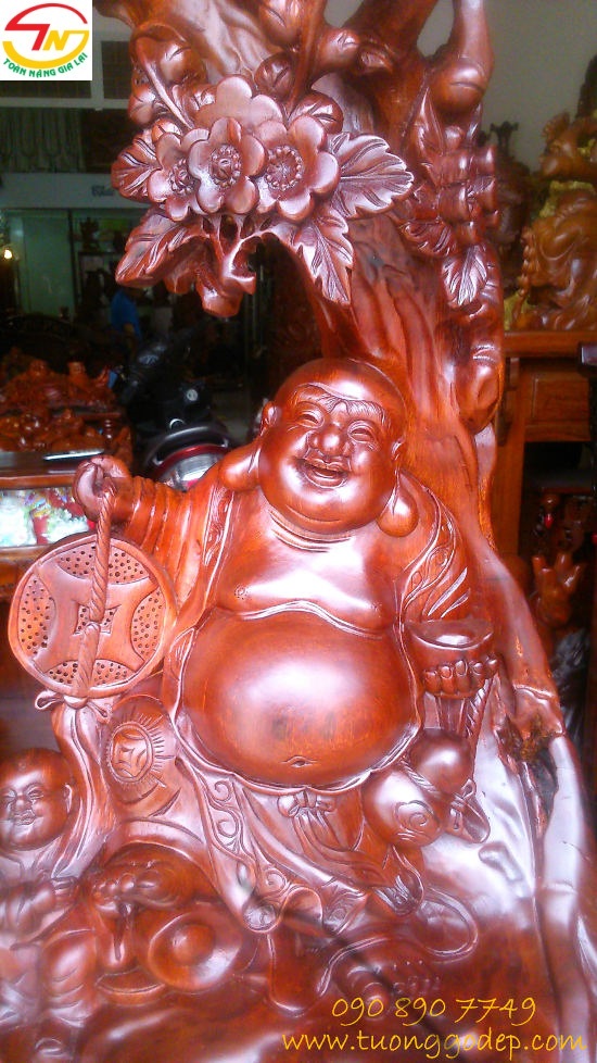 Phật Di Lặc Đứng gốc Đào & nhất phúc