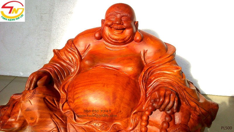 Tượng Phật Di Lặc bằng gỗ hương