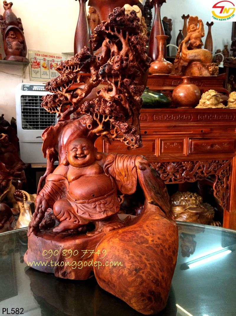 Tượng gỗ Phật Di Lặc, mẫu năm 2016 - 1