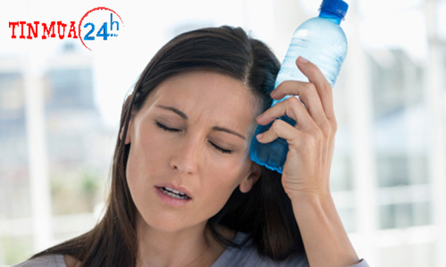 Uống thiếu nước làm giảm khả năng nhớ của não