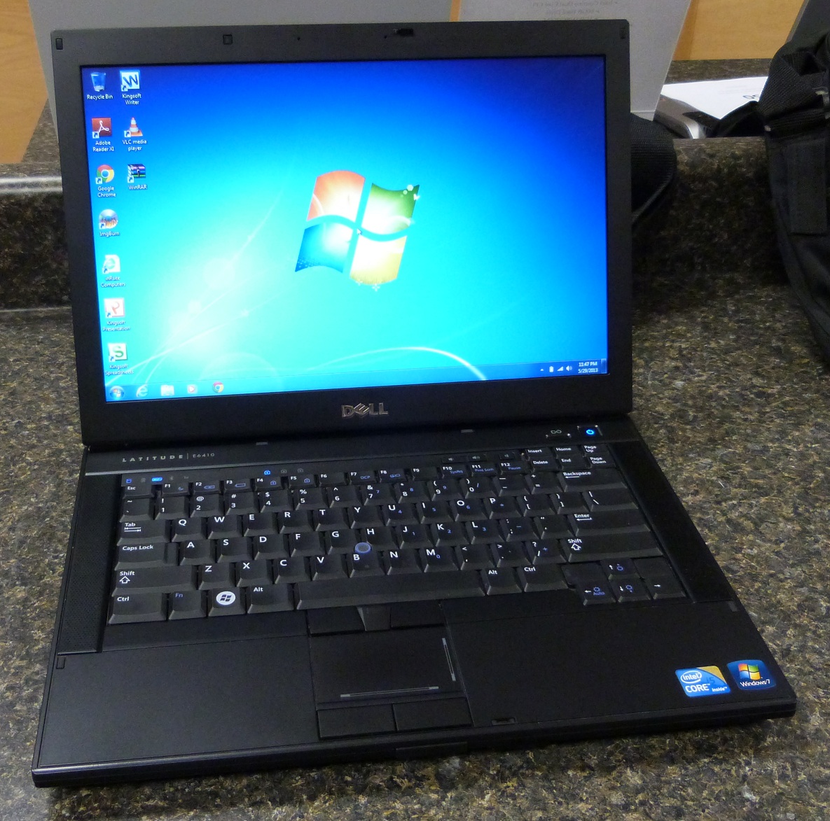Dell Precision M4700 máy đẹp, đèn keyboard, cấu hình khủng, chuyên game   đồ họa