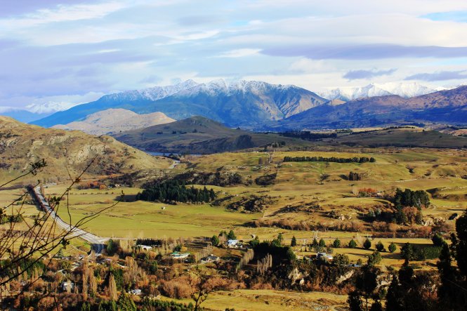Cảnh rừng núi, thung lũng hùng vĩ ở Central Otago, New Zealand - Ảnh: Hữu Công