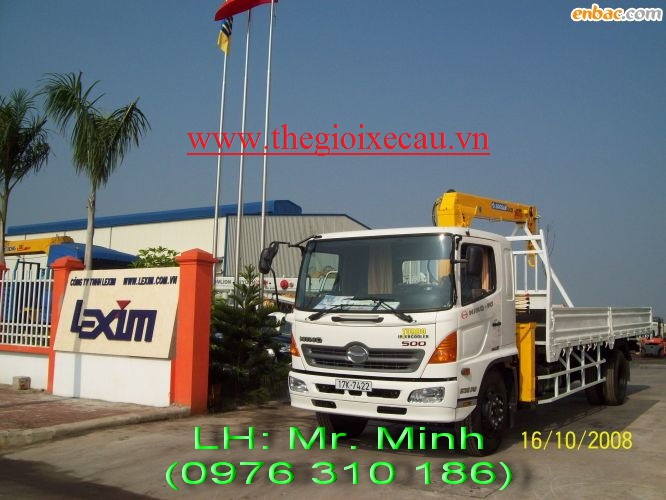 Xe tải gắn cẩu Hino- Soosan 5 tấn