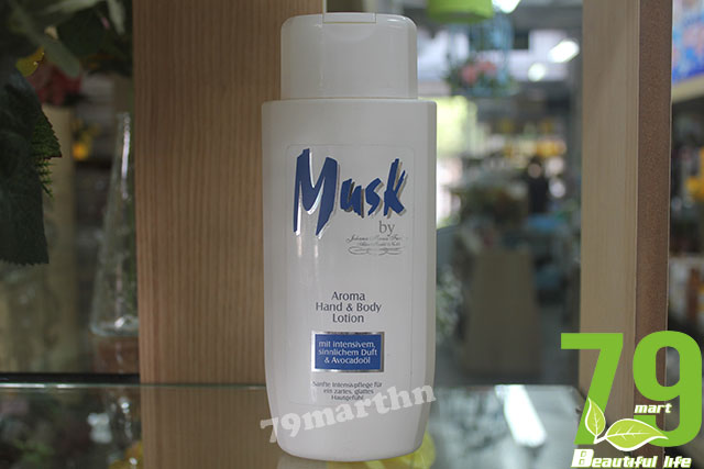 Sữa dưỡng thể Musk Aroma Hand & Body Lotion