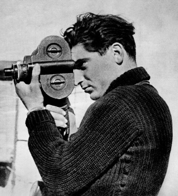 Robert Capa – Người tạo nên chuẩn mực cho các phóng viên ảnh chiến trường 1