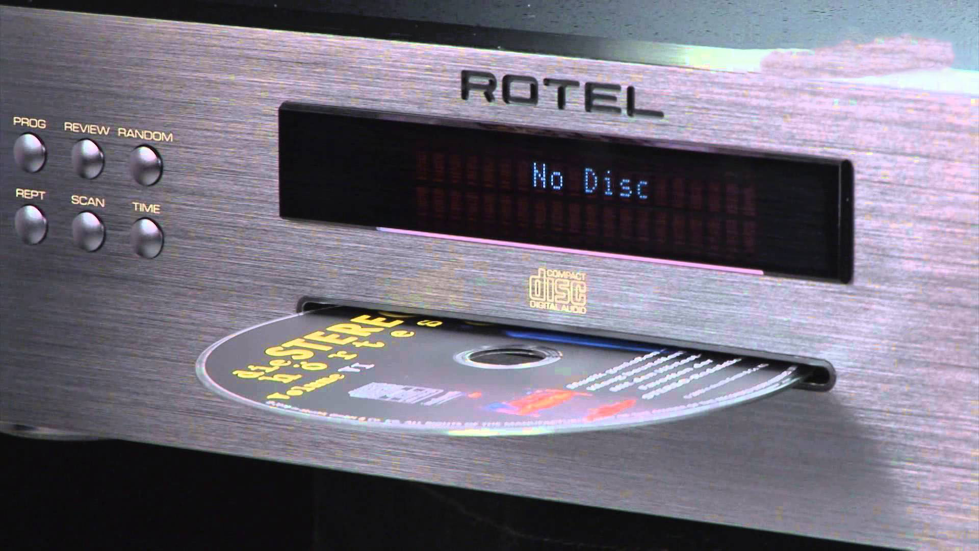 Rotel RCD-1570 CD Player (Sliver)