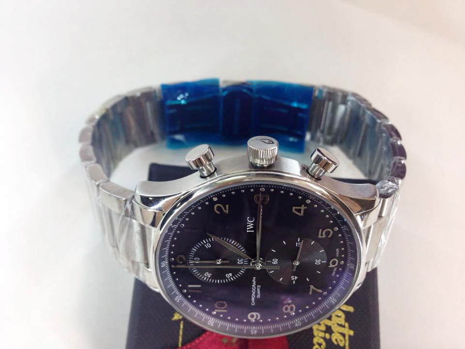 ng H Iwc Schaffhausen I2678159Db T i H Ch Minh