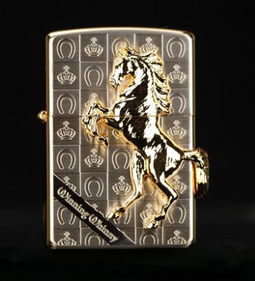 zippo ngua vang