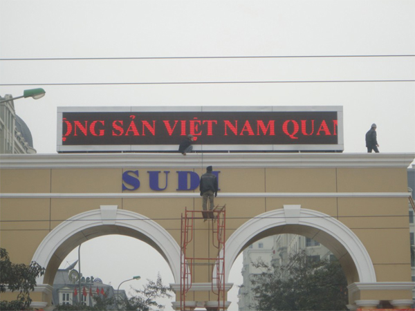 quảng cáo led