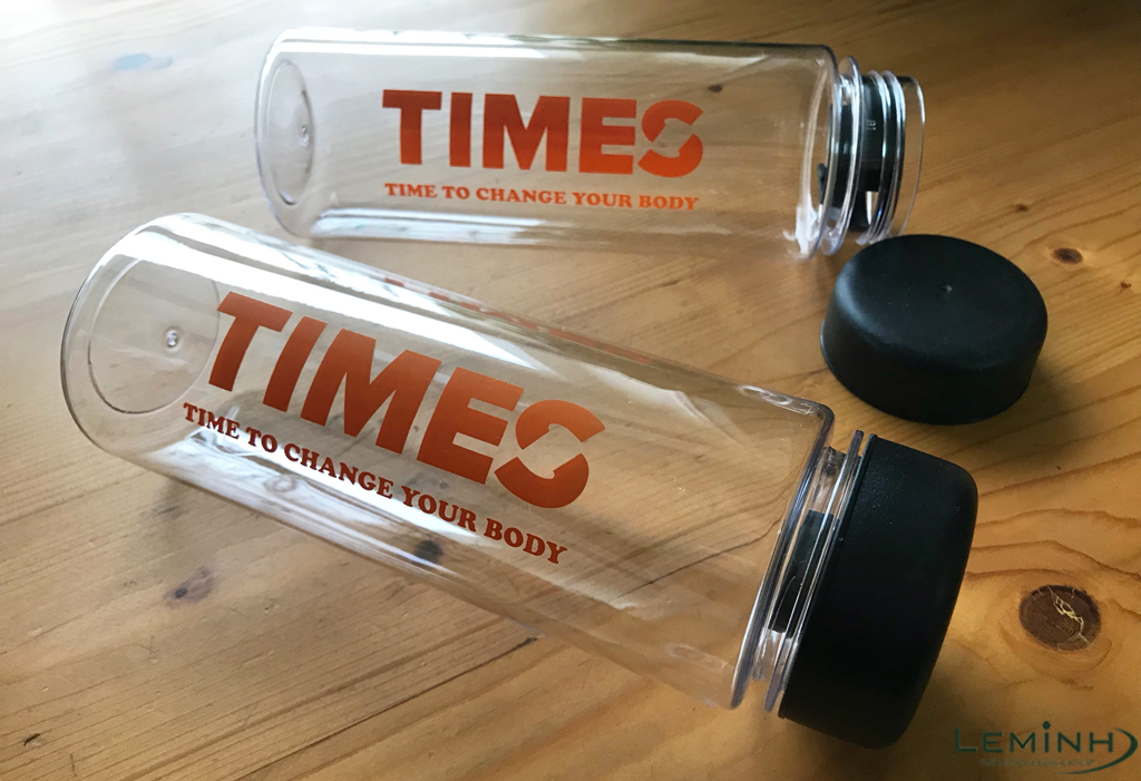 times fitness and yoga center qua tang binh nuoc my bottle in logo
