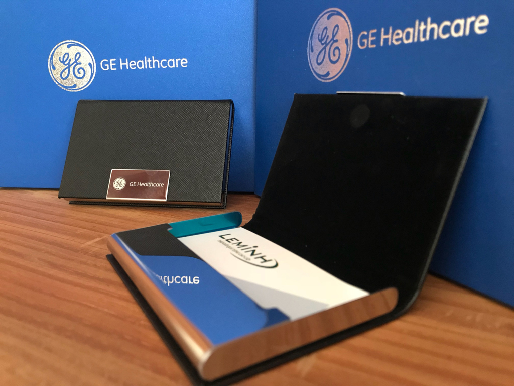 GE Healthcare qua tang, giftset 3 san pham, but ky, namecard, moc khoa khac logo  GE Healthcare