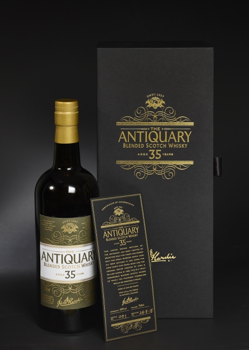 Mua rượu Antiquary 35 năm