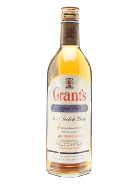 giá rượu Grant's Standfast