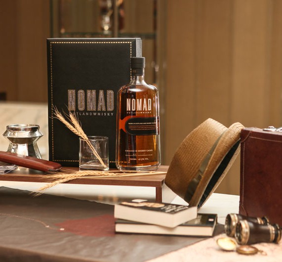 Mua rượu Nomad Outland Whisky