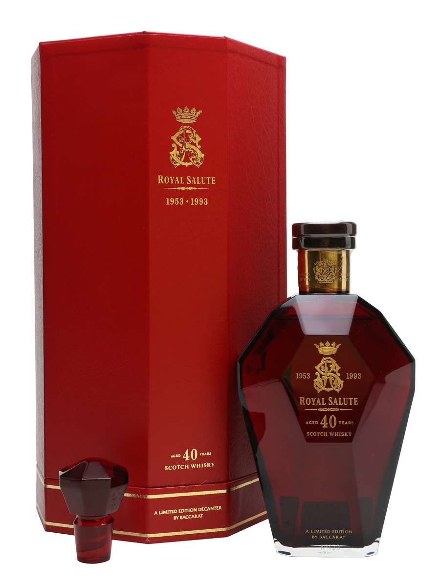 giá rượu Royal Salute 40 năm