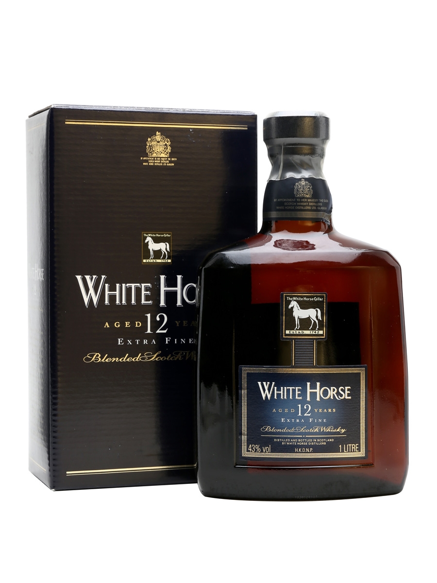 Виски хорс цена. Олд Хорс виски. Виски White Horse Fine old. White Horse Fine old Blended Whisky. Вайт Хаус виски.