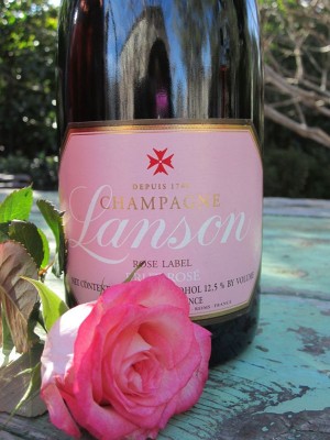 Rượu sâm banh Champagne Lanson Rose Label (Brut)