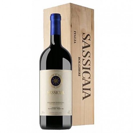 giá rượu Sassicaia 2013