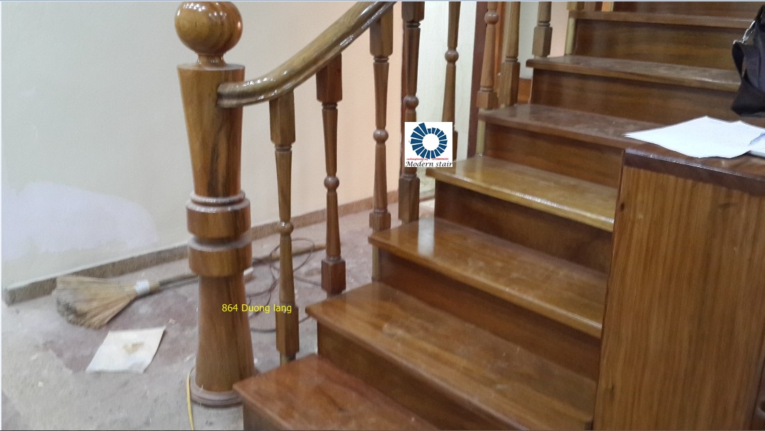 mẫu cầu thang gỗ dành cho văn phòng - Thi công cầu thang Hà Nội