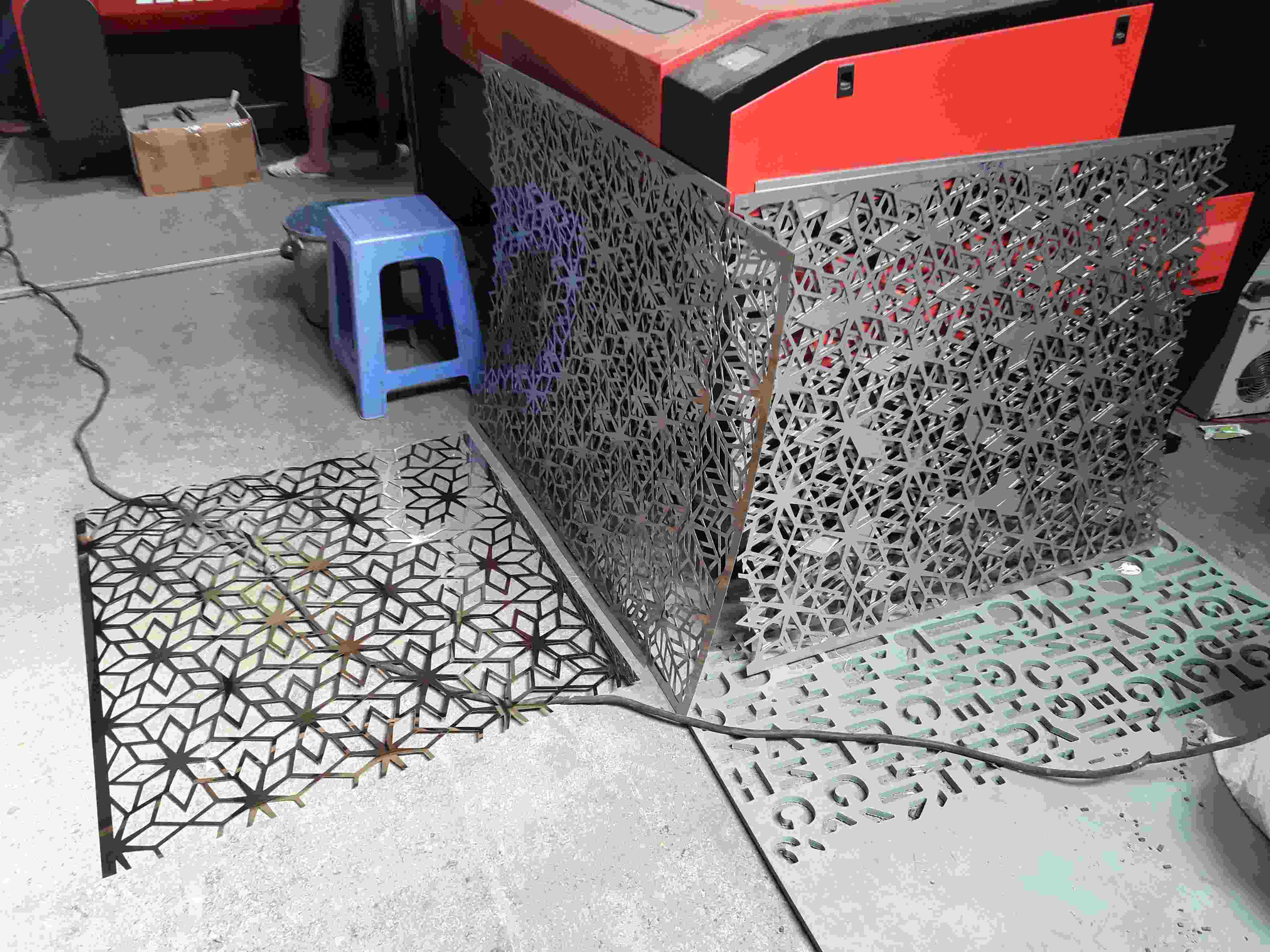 cắt fiber laser CNC