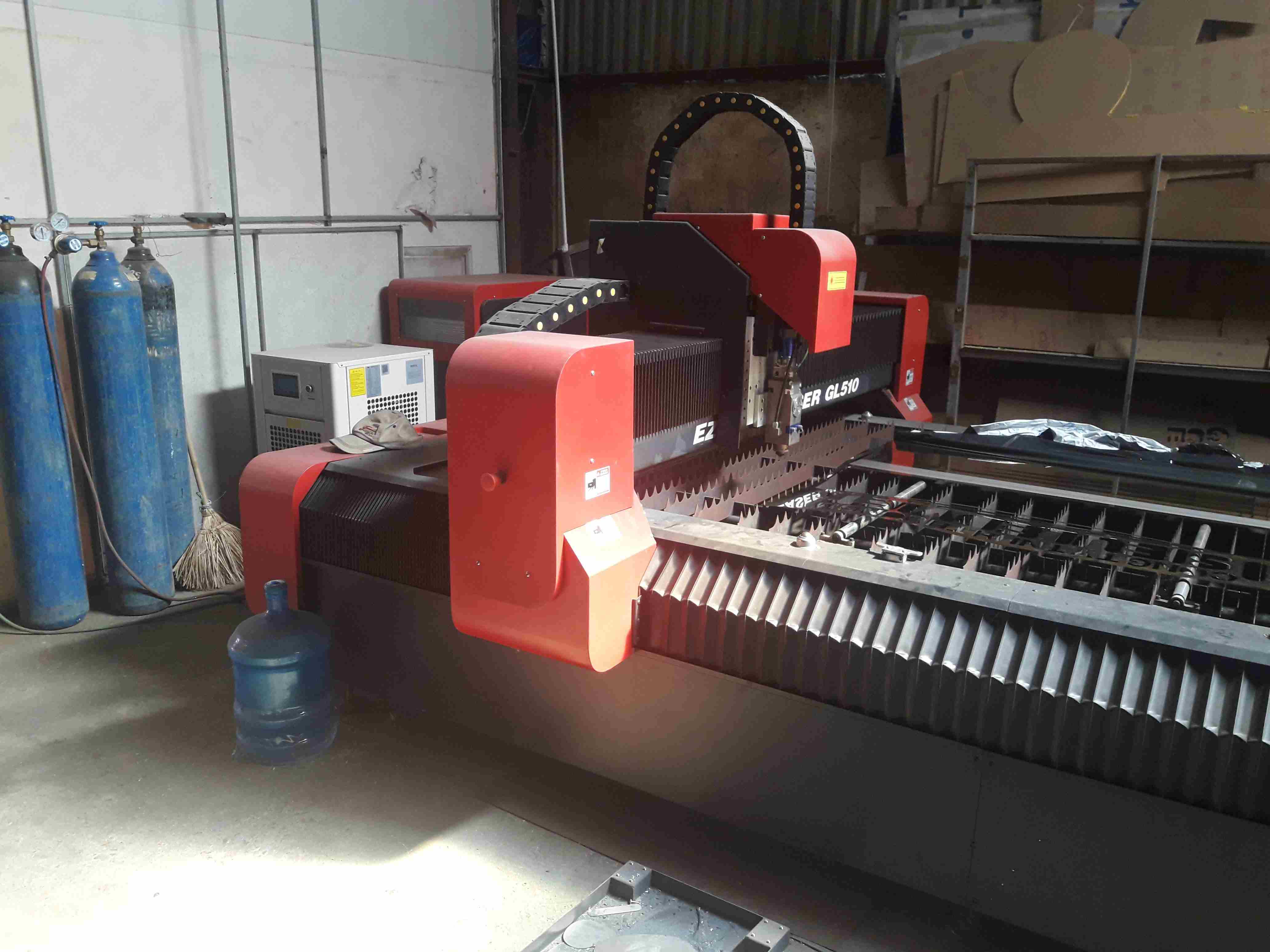 cắt fiber laser CNC