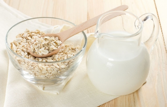 bột yến mạch và sữa lại giúp bạn tăng cân